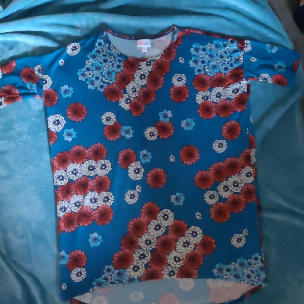 XS LulaRoe tunic